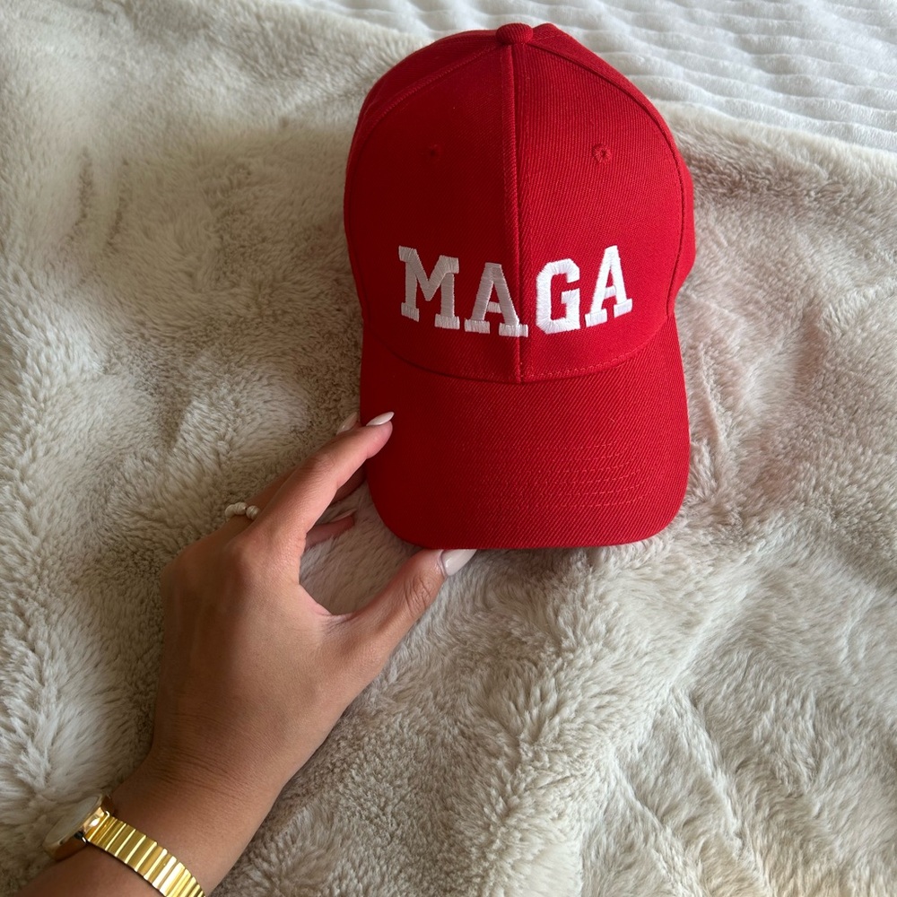 MAGA RED HAT